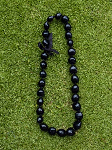 Kukui Nut Leis <br>#1 Black
