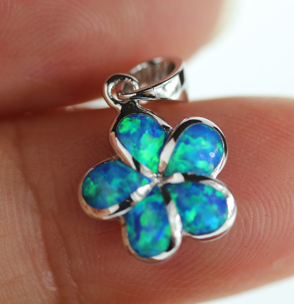 Silver pendant<br> Synthetic Aqua opal 12mm plumeria
