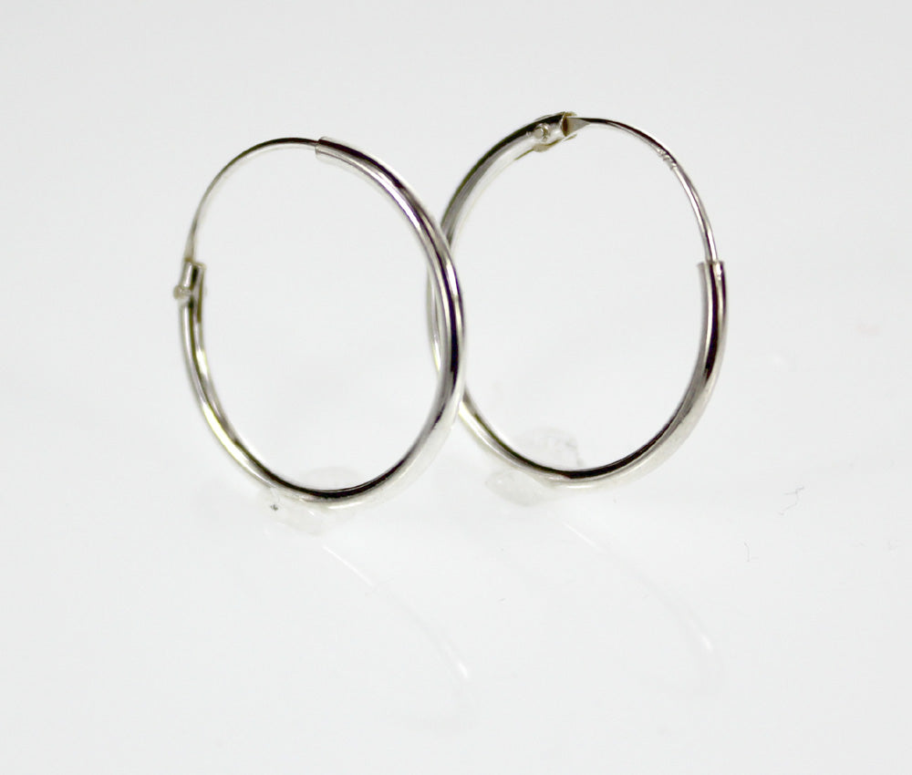 Hoop silver earrings - 5/8" Diameter