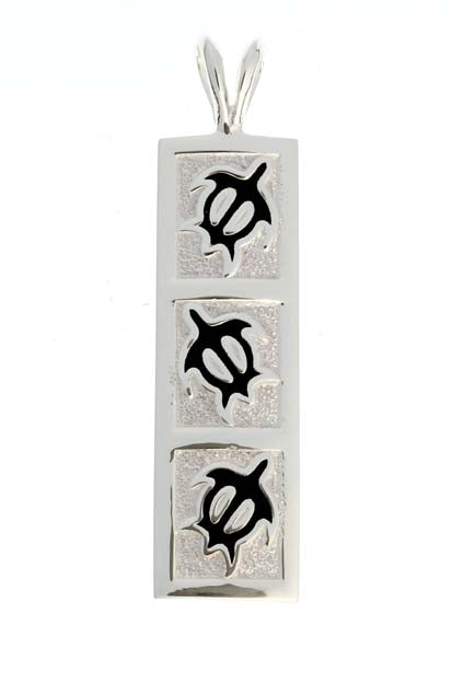 Hawaiian Silver<br> Black Turtles pendant
