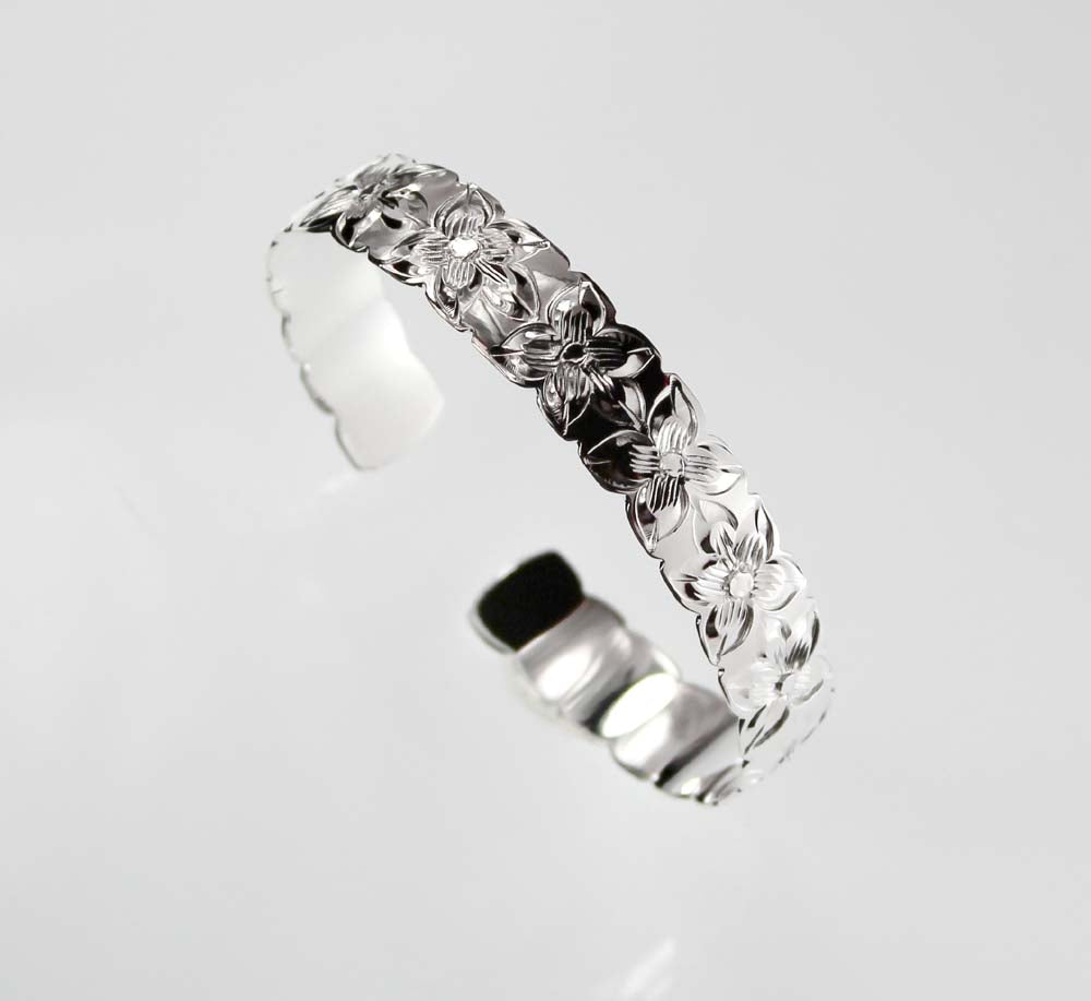 Open bangle - Plumeria flower
