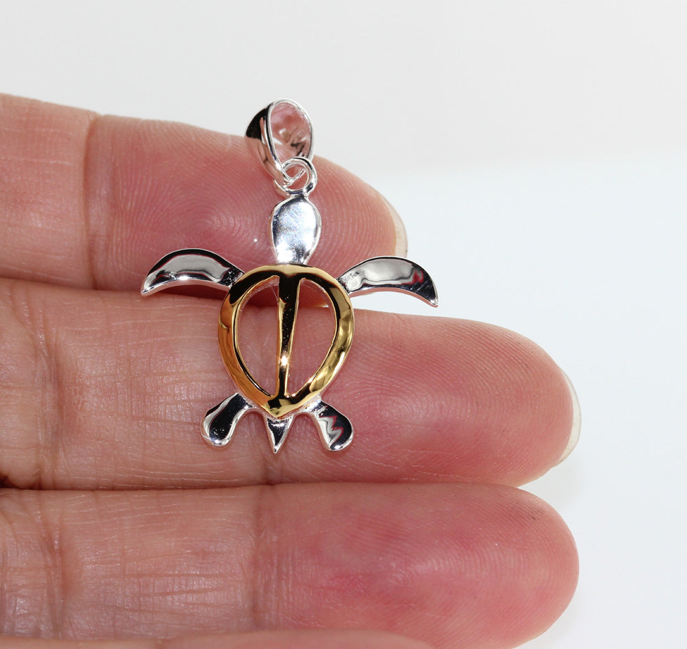 Hawaiian Silver<br>Sea turtle Pendant