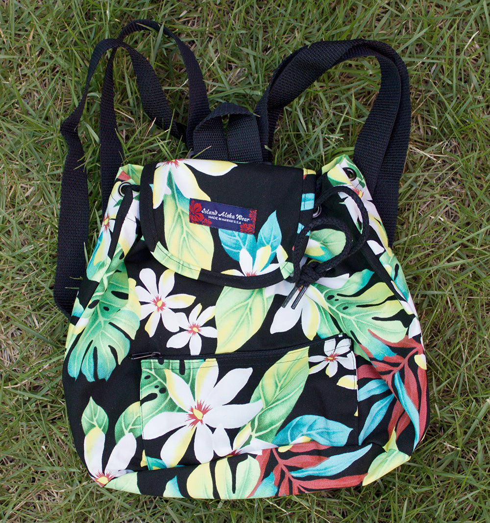 Small Backpack<br>Black plumeria