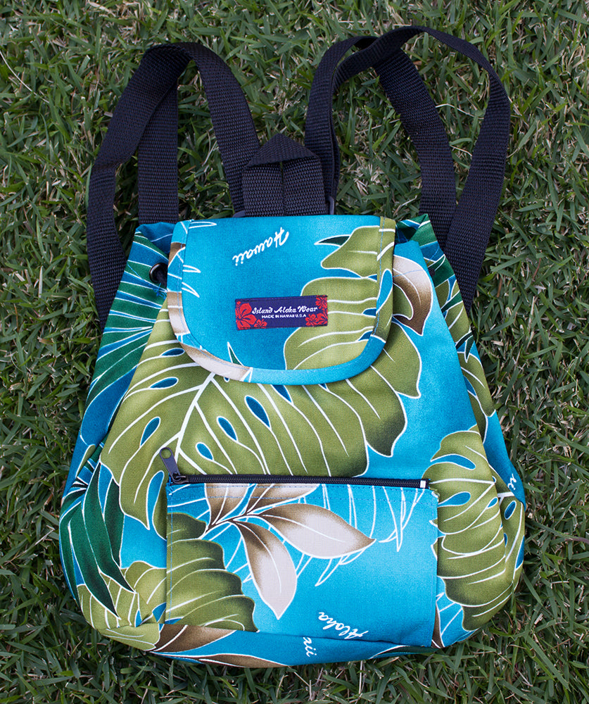 Small Backpack<br>Navy plumeria