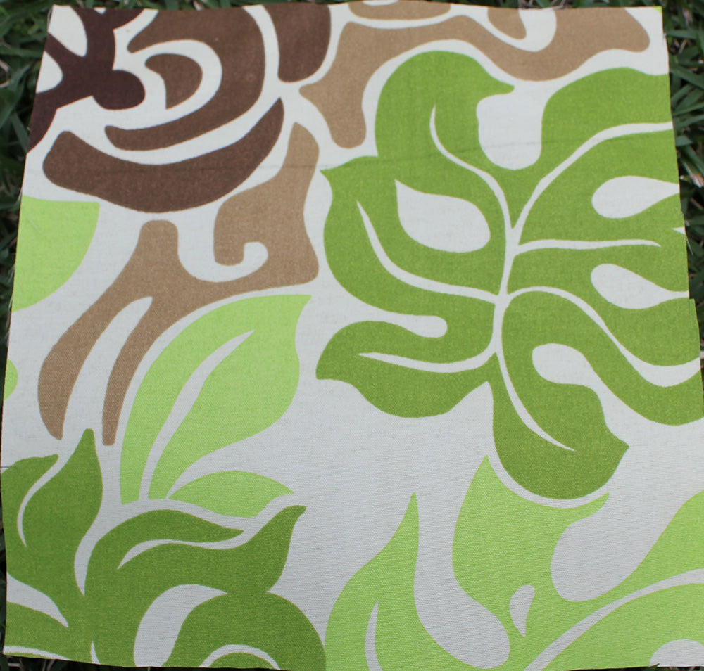 Vinyl Checkbook Covers<br>Green /brown leaf