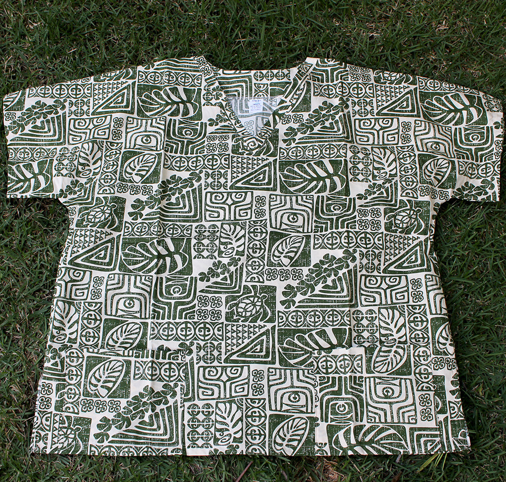 #21 Hawaii Scrub Top, Hawaiian tapa