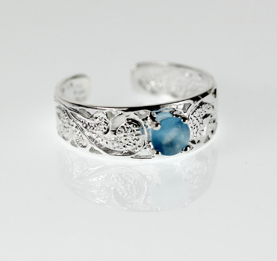 Toe ring  - Blue CZ