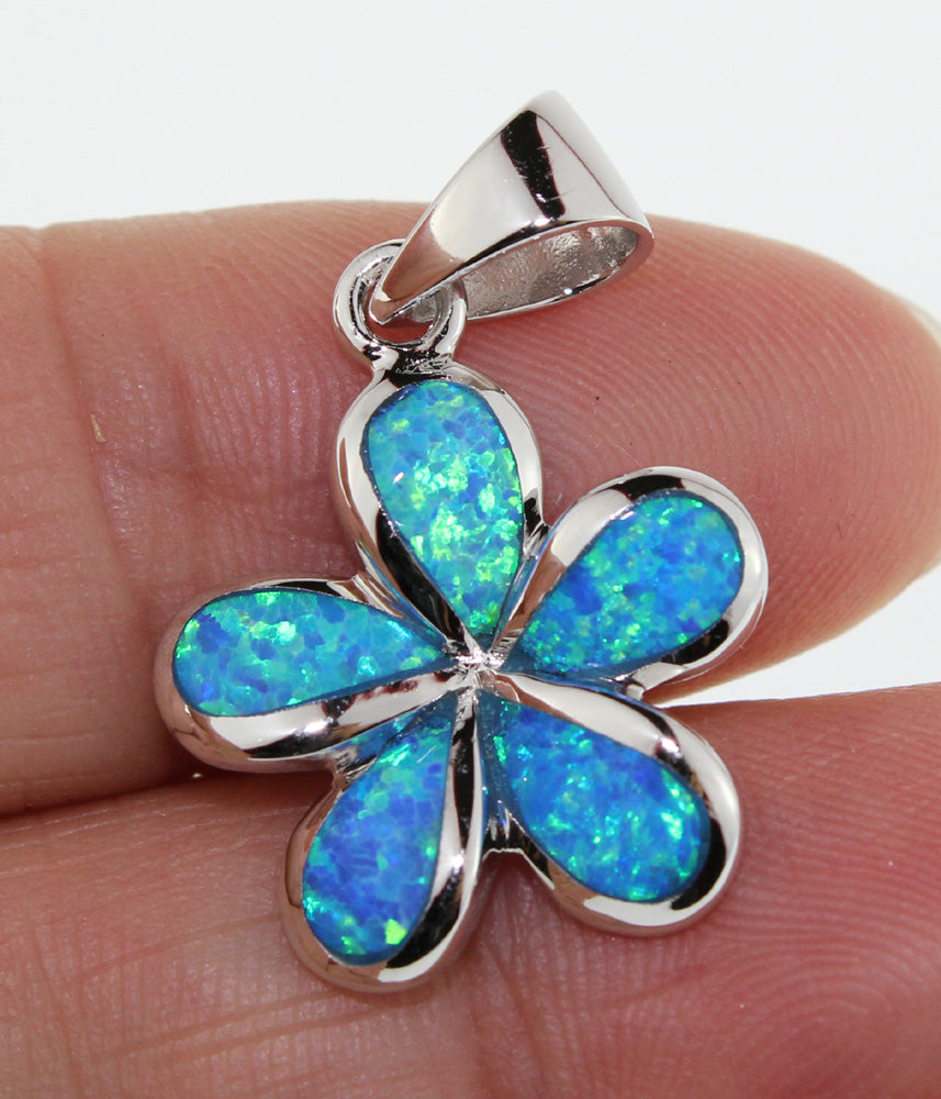 Silver pendant<br>Aqua opal 18mm plumeria