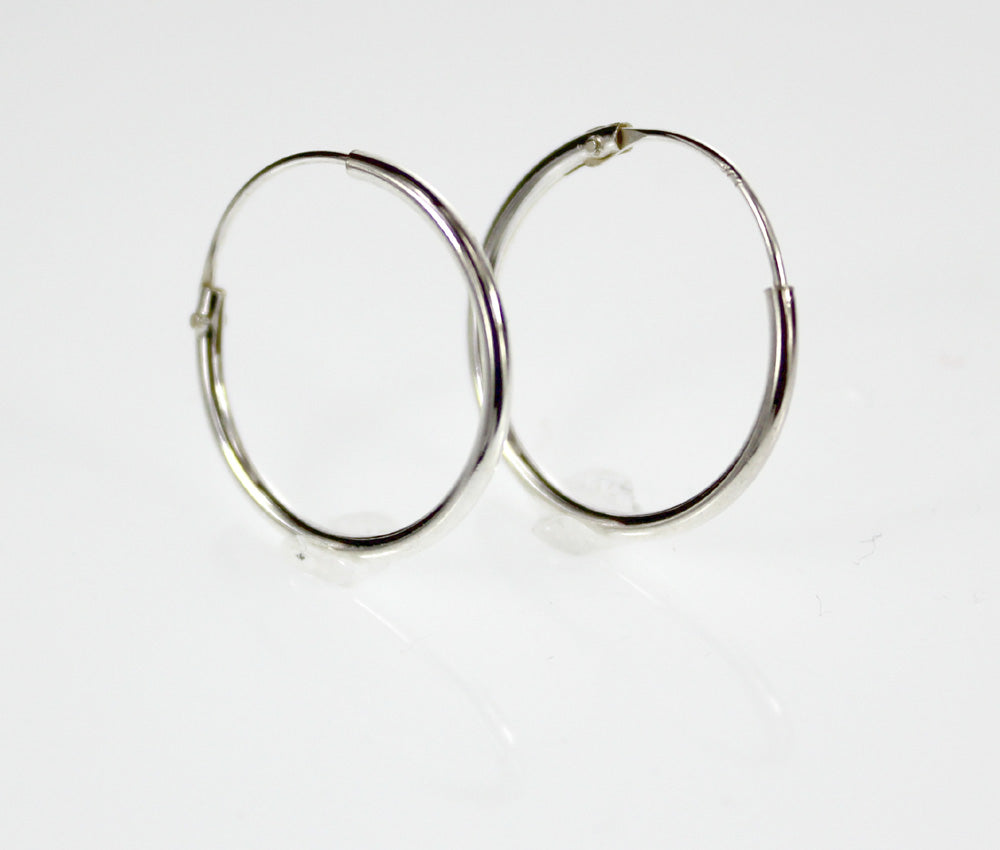 Hoop silver earrings - 5/8