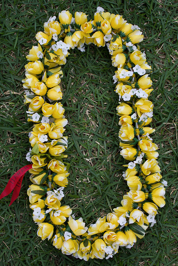 Full Shell Ginger leis - white /yellow #40