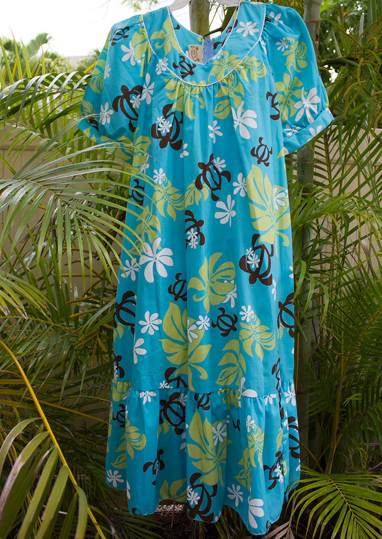 Hawaiian muumuu<br>Blue flower, 3XL